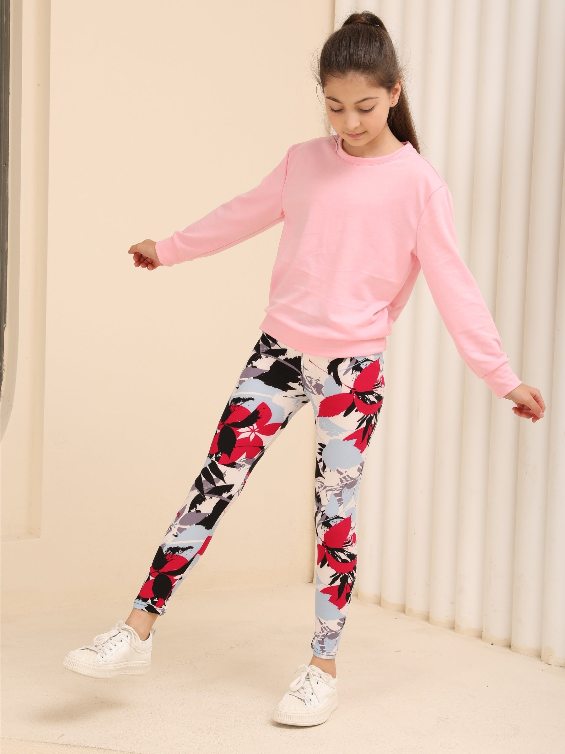 Red Flowers ClawFit Leggings