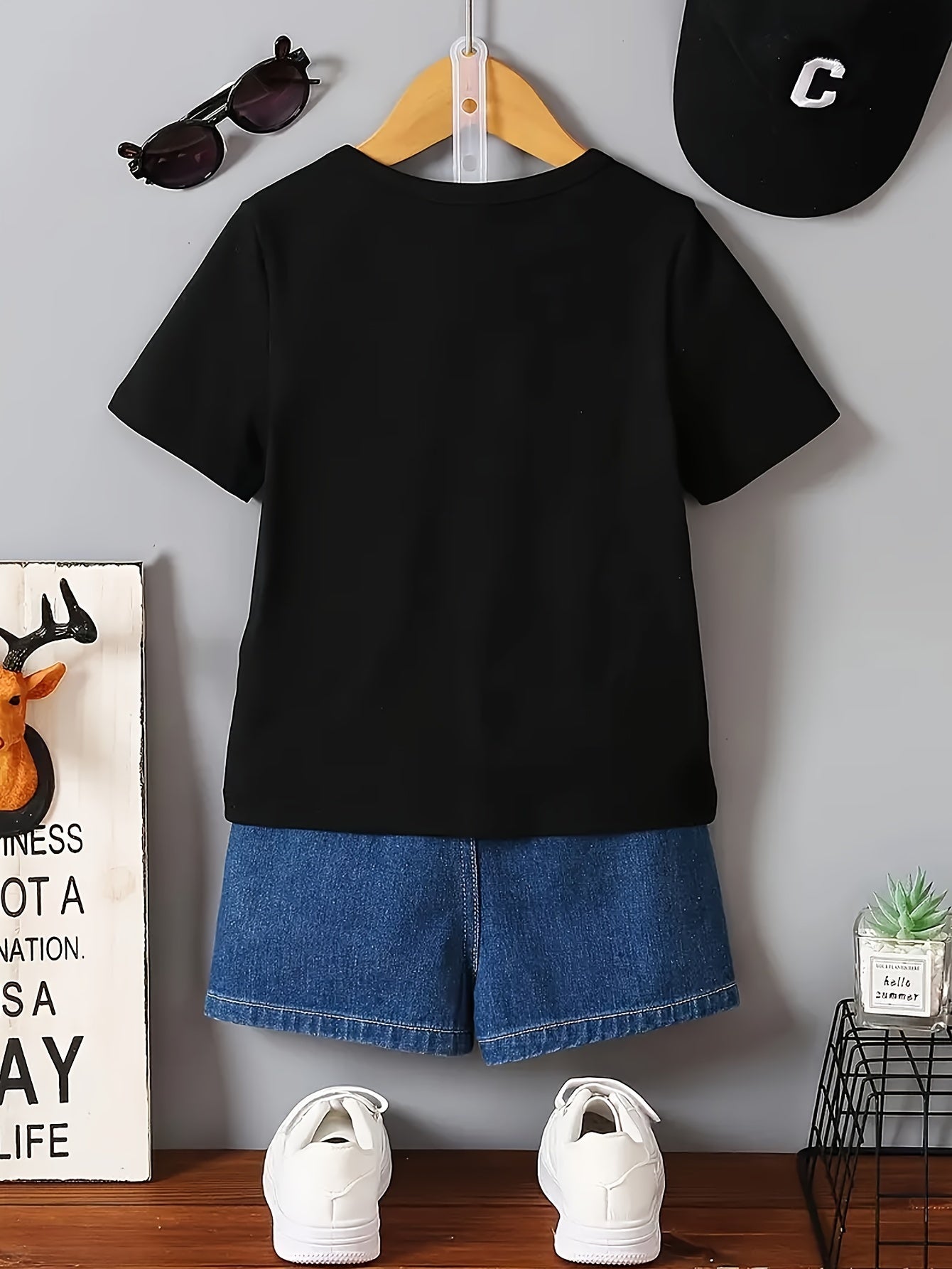 Black BuddyTees (5-6Y)